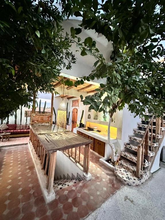 صورة من دار السلام